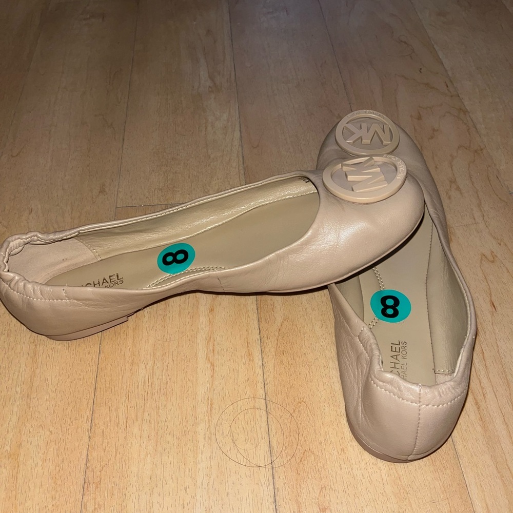 Size 8 Michael Kors Nude Ballet Flats
